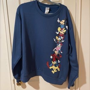 NWT Women’s XL Mickey & Friends Sweatshirt